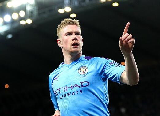 美记：字母哥今年夏天向队友透露，自己已接近转会尼克斯