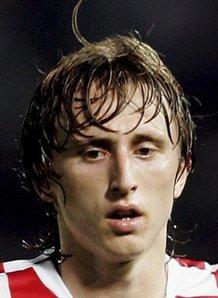 陈晋一妹妹代表香港队参加全运会空手道业余组，并最终夺冠